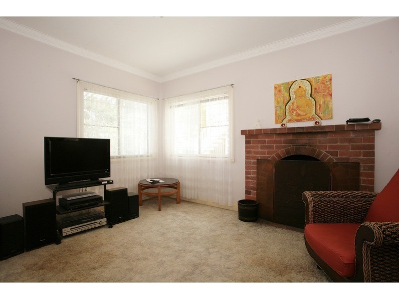 18 Princess Street, Camp Hill QLD 4152