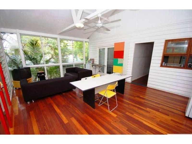 Indooroopilly QLD 4068