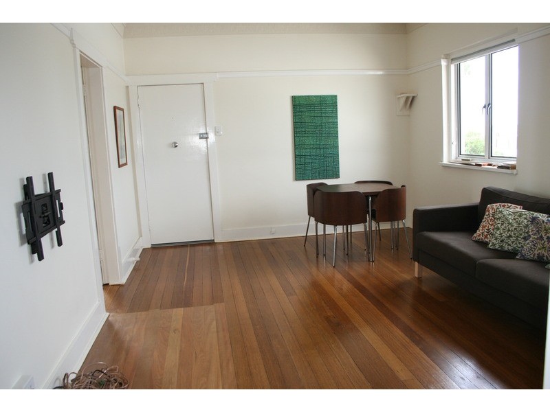 8/13 Dorchester Street, South Brisbane QLD 4101