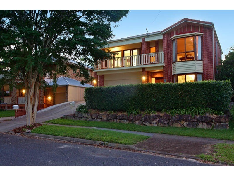 23 Laura Street, Tarragindi QLD 4121