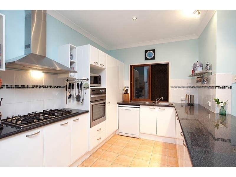 23 Laura Street, Tarragindi QLD 4121