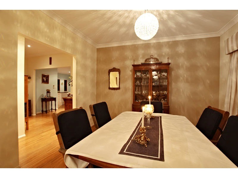 23 Laura Street, Tarragindi QLD 4121