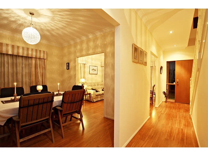 23 Laura Street, Tarragindi QLD 4121