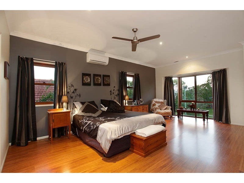 23 Laura Street, Tarragindi QLD 4121