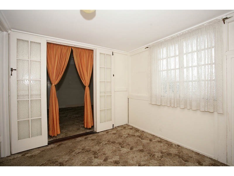 26 Noble  Street, Camp Hill QLD 4152