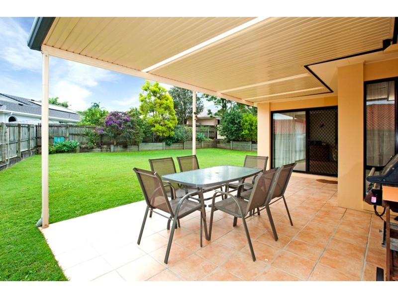 11 Parklands Street, Calamvale QLD 4116