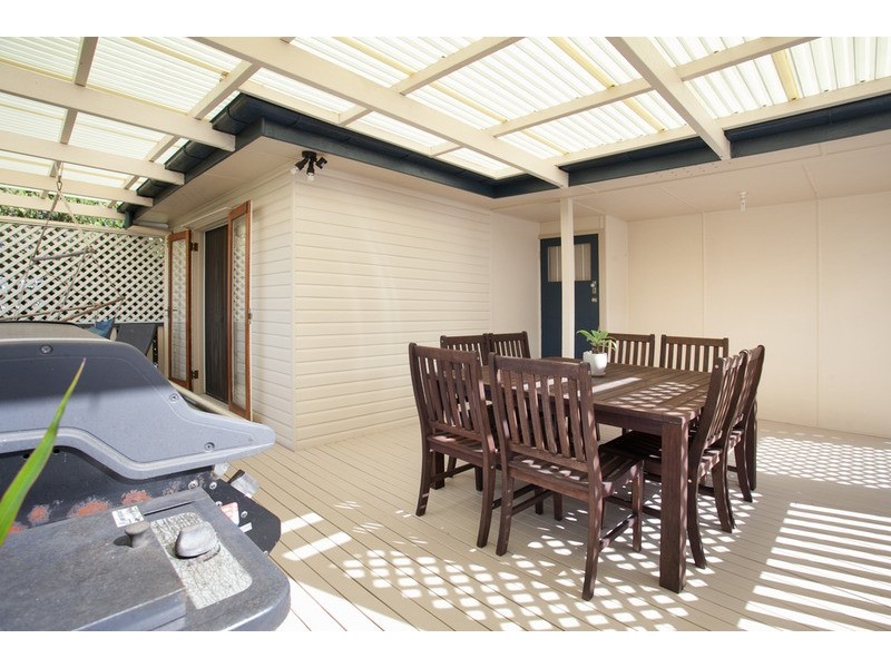 7 Wingarra Street, Yeerongpilly QLD 4105