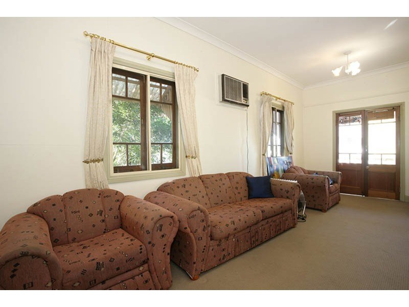 36 Myrtle Street, Woolloongabba QLD 4102