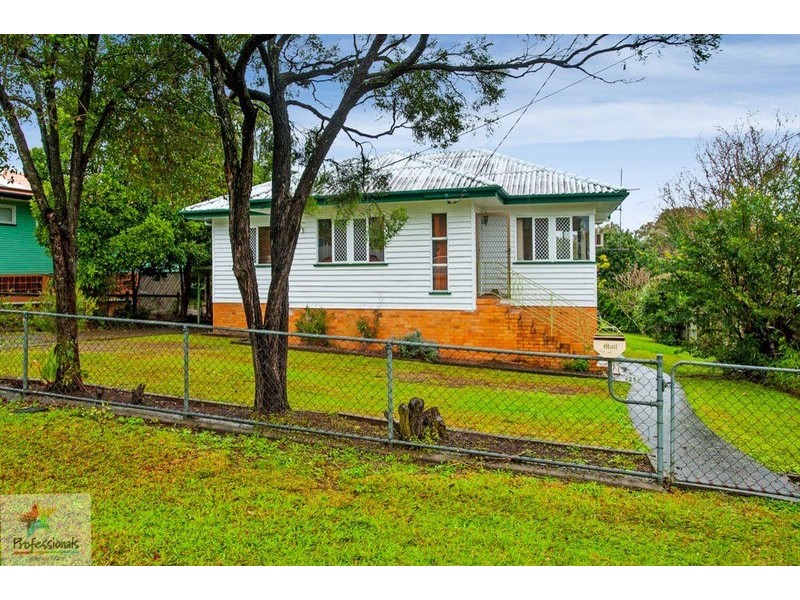 25 Nyleta Street, Coopers Plains QLD 4108