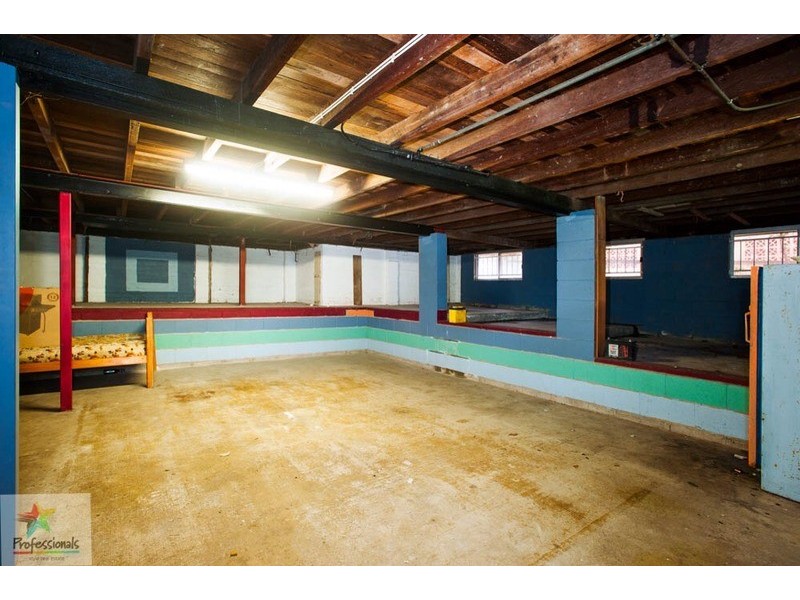 25 Nyleta Street, Coopers Plains QLD 4108