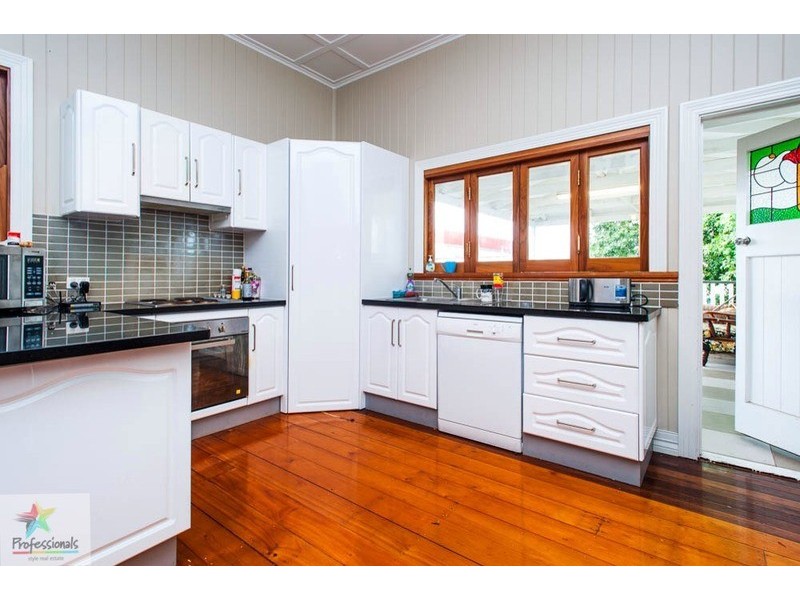 12 ekibin  Road, Annerley QLD 4103