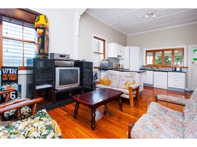 12 ekibin  Road, Annerley QLD 4103