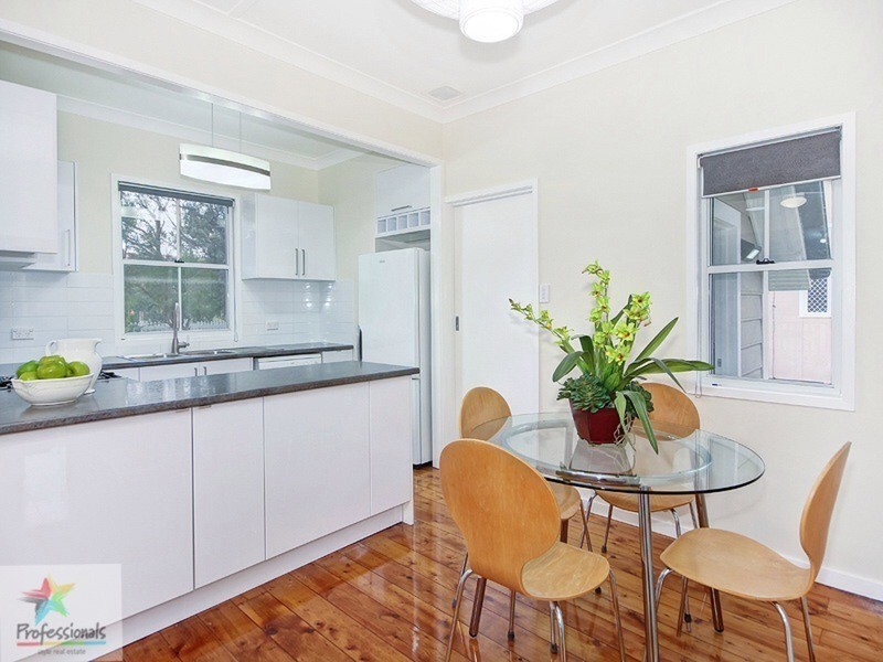 6 Nettleton  Crescent, Moorooka QLD 4105
