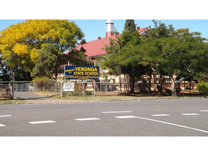 51 Albemarle Street, Yeerongpilly QLD 4105