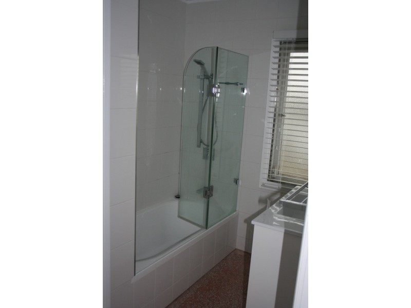 7 Wingarra Street, Yeerongpilly QLD 4105