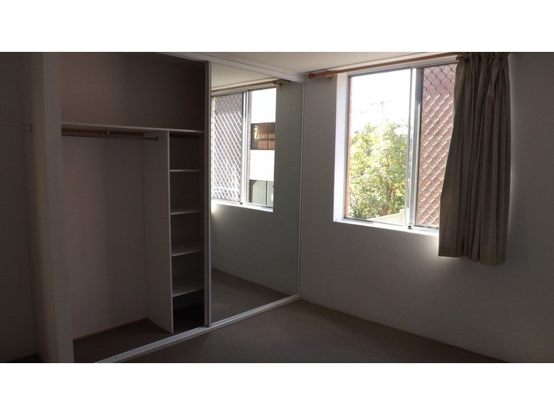 4/48 Brighton  Road, Highgate Hill QLD 4101