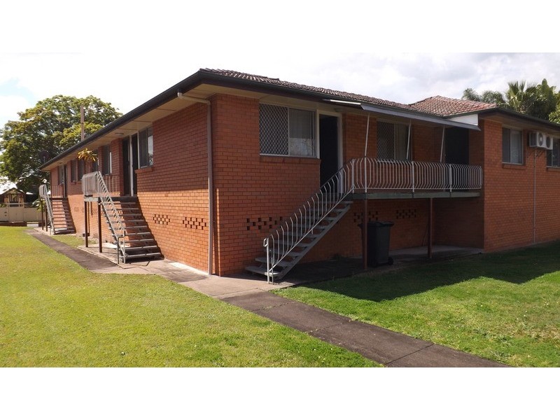 25 Victoria  Terrace, Annerley QLD 4103