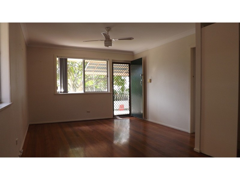 1/25 Victoria Terrace, Annerley QLD 4103