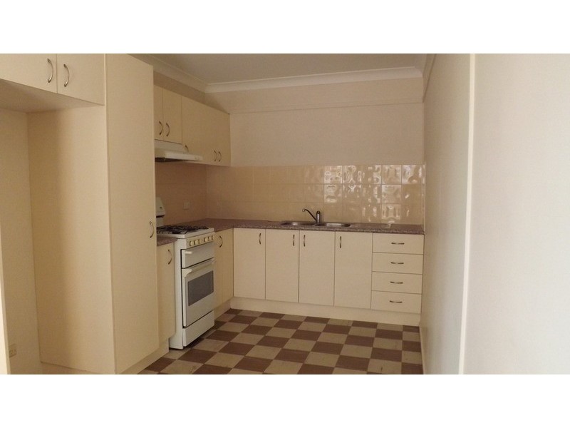 1/25 Victoria Terrace, Annerley QLD 4103