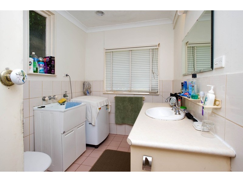 30 Derby Street, Highgate Hill QLD 4101