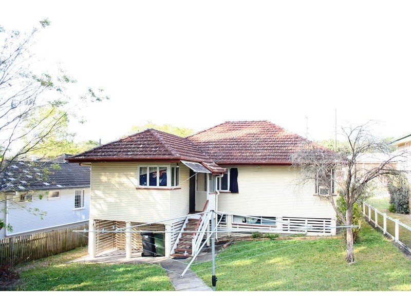 23 Hexham Street, Tarragindi QLD 4121