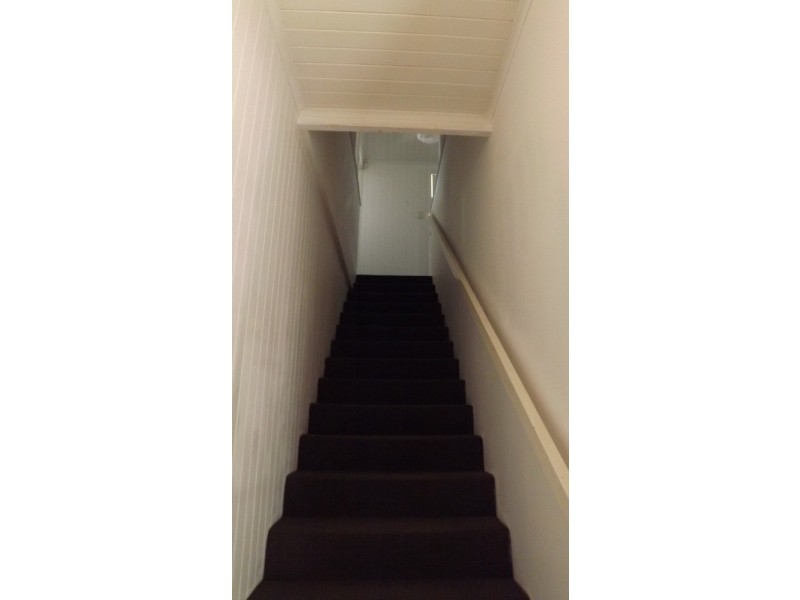 2a/2 Dorchester  Street, Highgate Hill QLD 4101