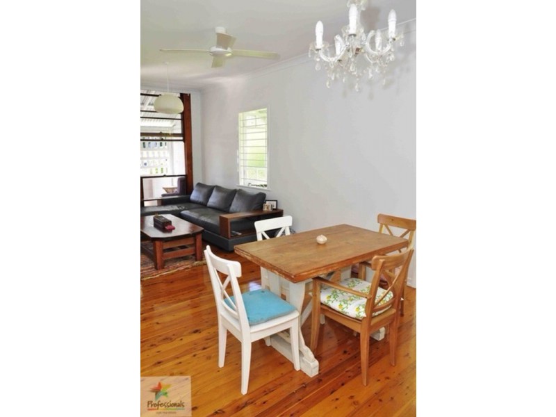 10 Hove  Street, Highgate Hill QLD 4101