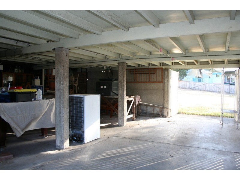 27 Hexham Street, Tarragindi QLD 4121