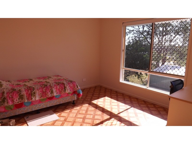 13 Taylor Street, Dinmore QLD 4303
