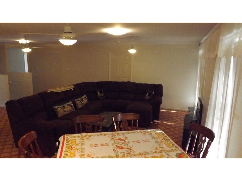 13 Taylor Street, Dinmore QLD 4303