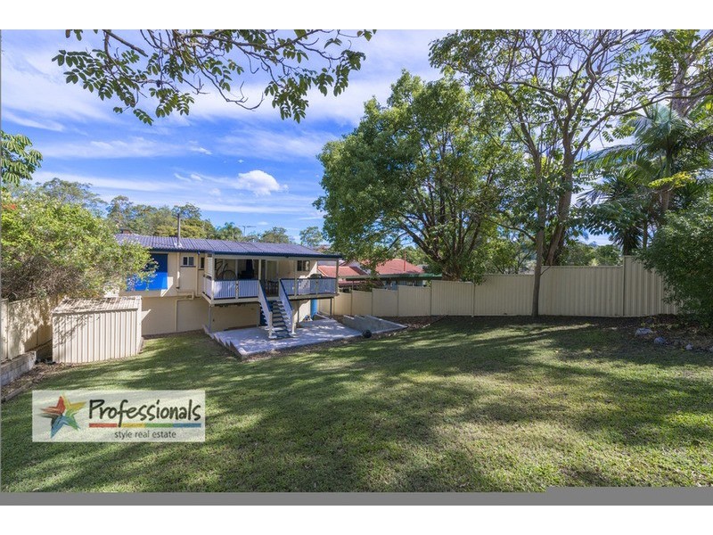 450 Nursery Road, Holland Park QLD 4121