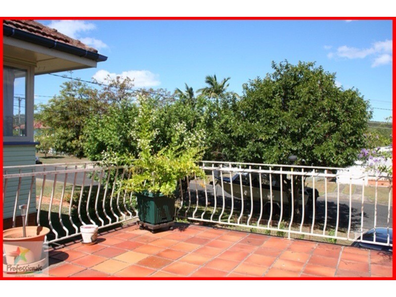 15 Maverton  Street, Salisbury QLD 4107