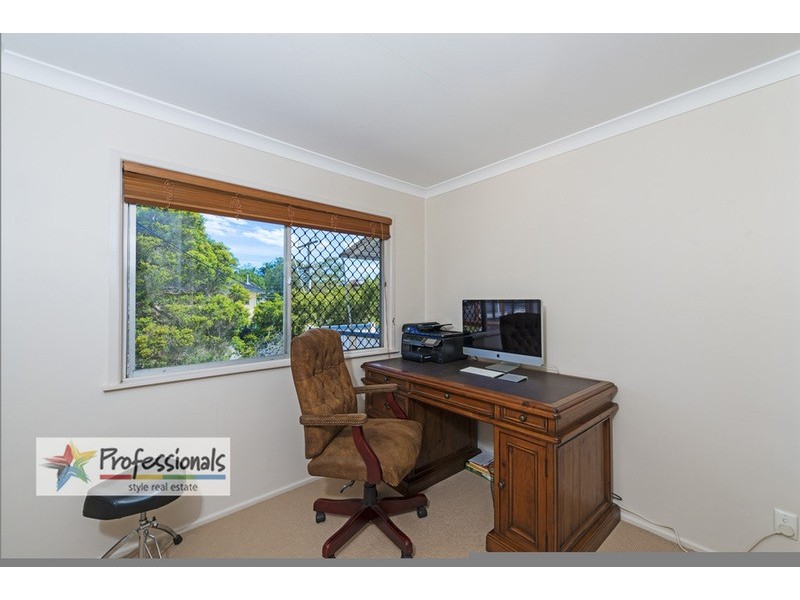 450 Nursery Road, Holland Park QLD 4121