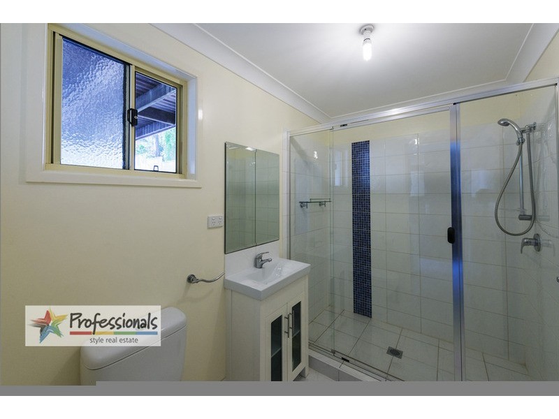 450 Nursery Road, Holland Park QLD 4121