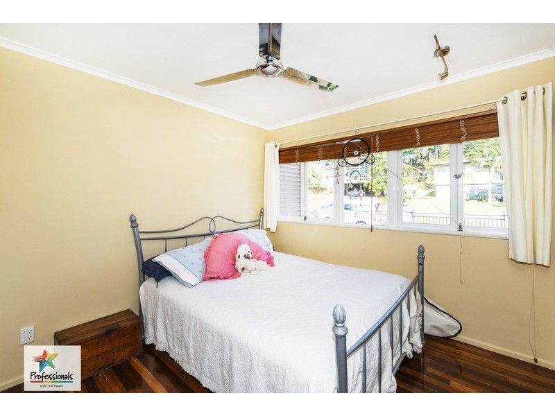 19 Tantallon Street, Mount Gravatt East QLD 4122