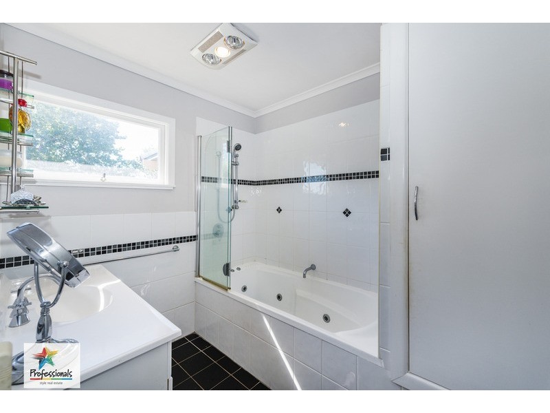 19 Tantallon Street, Mount Gravatt East QLD 4122