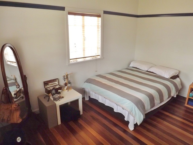 27 Louisa Street, Highgate Hill QLD 4101