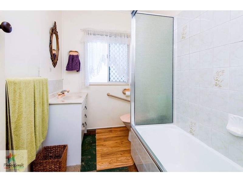 76 Lutzow Street, Tarragindi QLD 4121