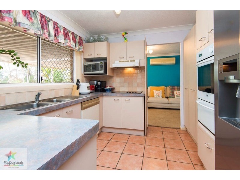 23 Corypha Crescent, Calamvale QLD 4116