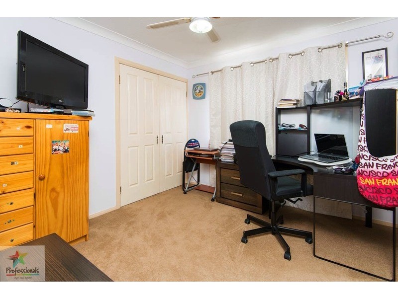 23 Corypha Crescent, Calamvale QLD 4116