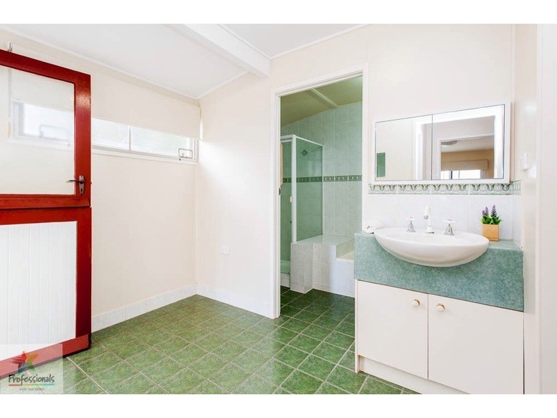 14 Beckford Street, Moorooka QLD 4105