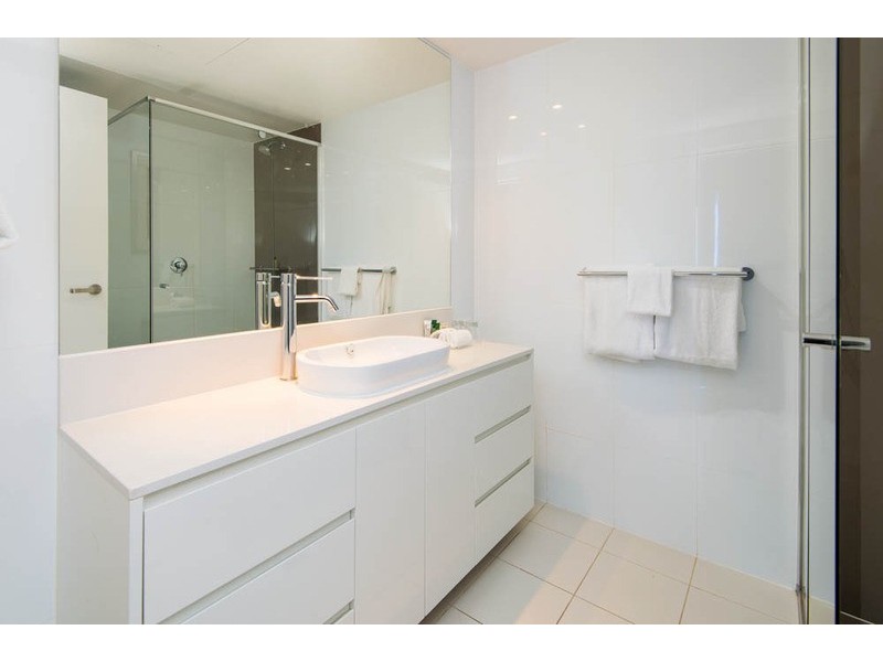 3113 Hilton Hotel, Surfers Paradise QLD 4217