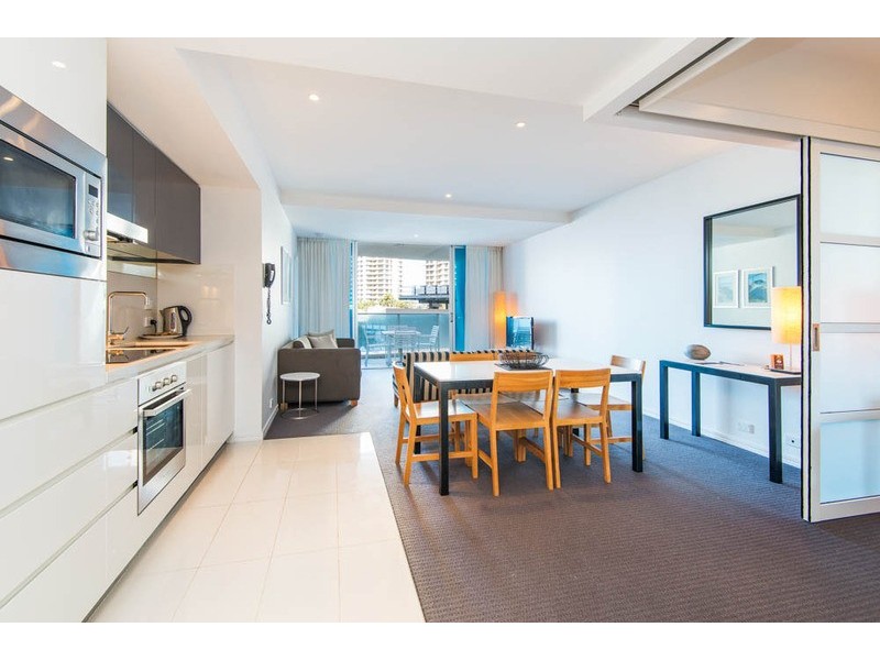 3113 Hilton Hotel, Surfers Paradise QLD 4217