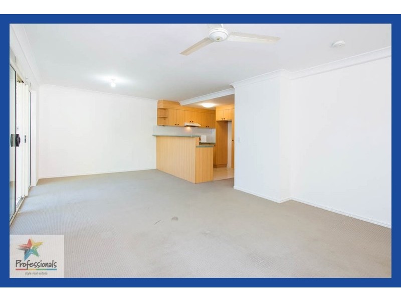 1/2 Blackburn Street, Moorooka QLD 4105