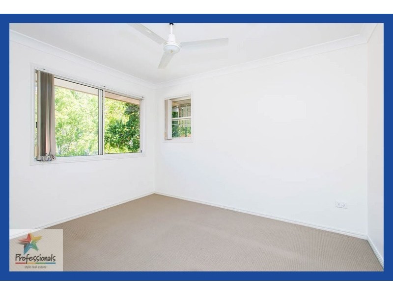 1/2 Blackburn Street, Moorooka QLD 4105