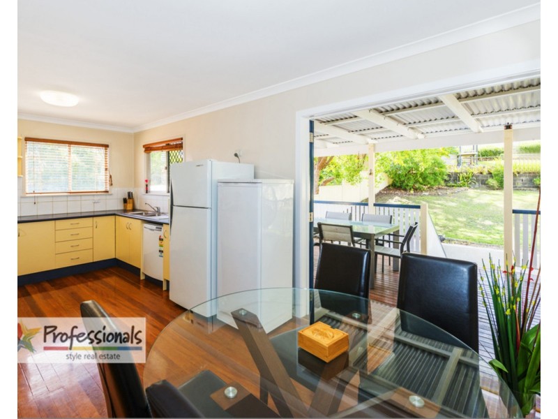 450 Nursery Road, Holland Park QLD 4121