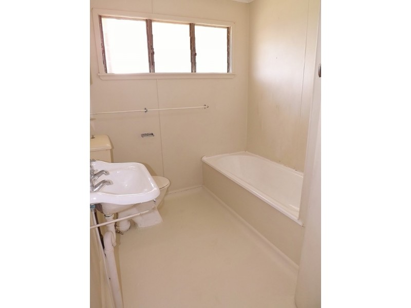 245 Newnham Road, Upper Mount Gravatt QLD 4122