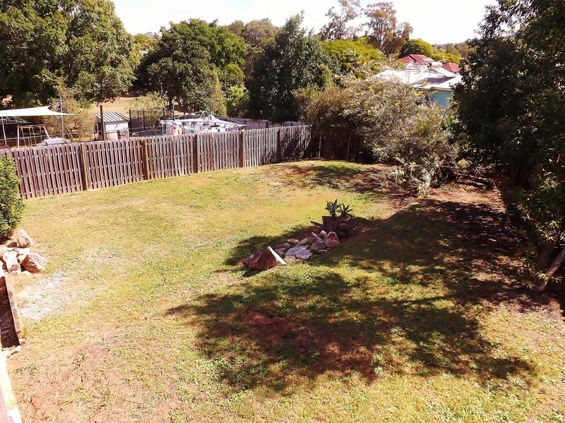 245 Newnham Road, Upper Mount Gravatt QLD 4122