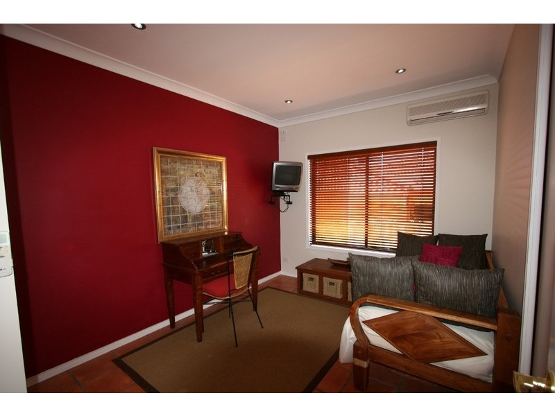 25 Oak Place, Mackenzie QLD 4156