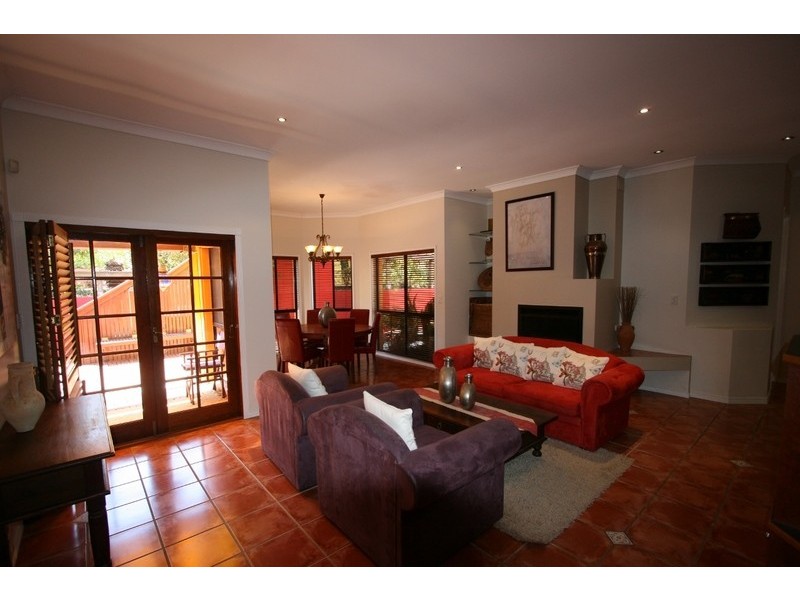 25 Oak Place, Mackenzie QLD 4156